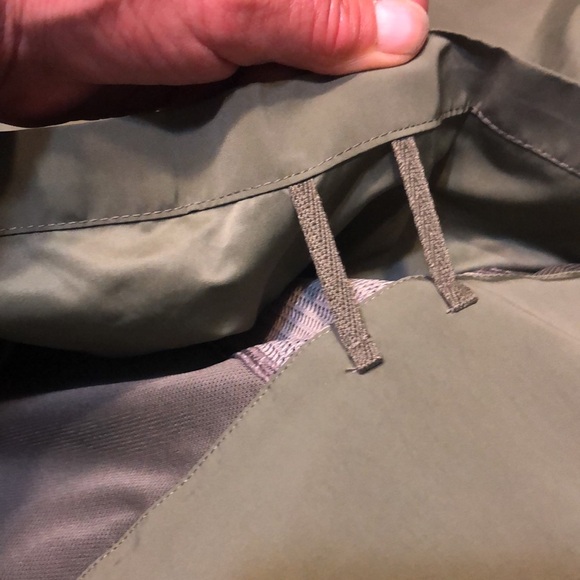 EUC Nike Shield jacket - Picture 8 of 11